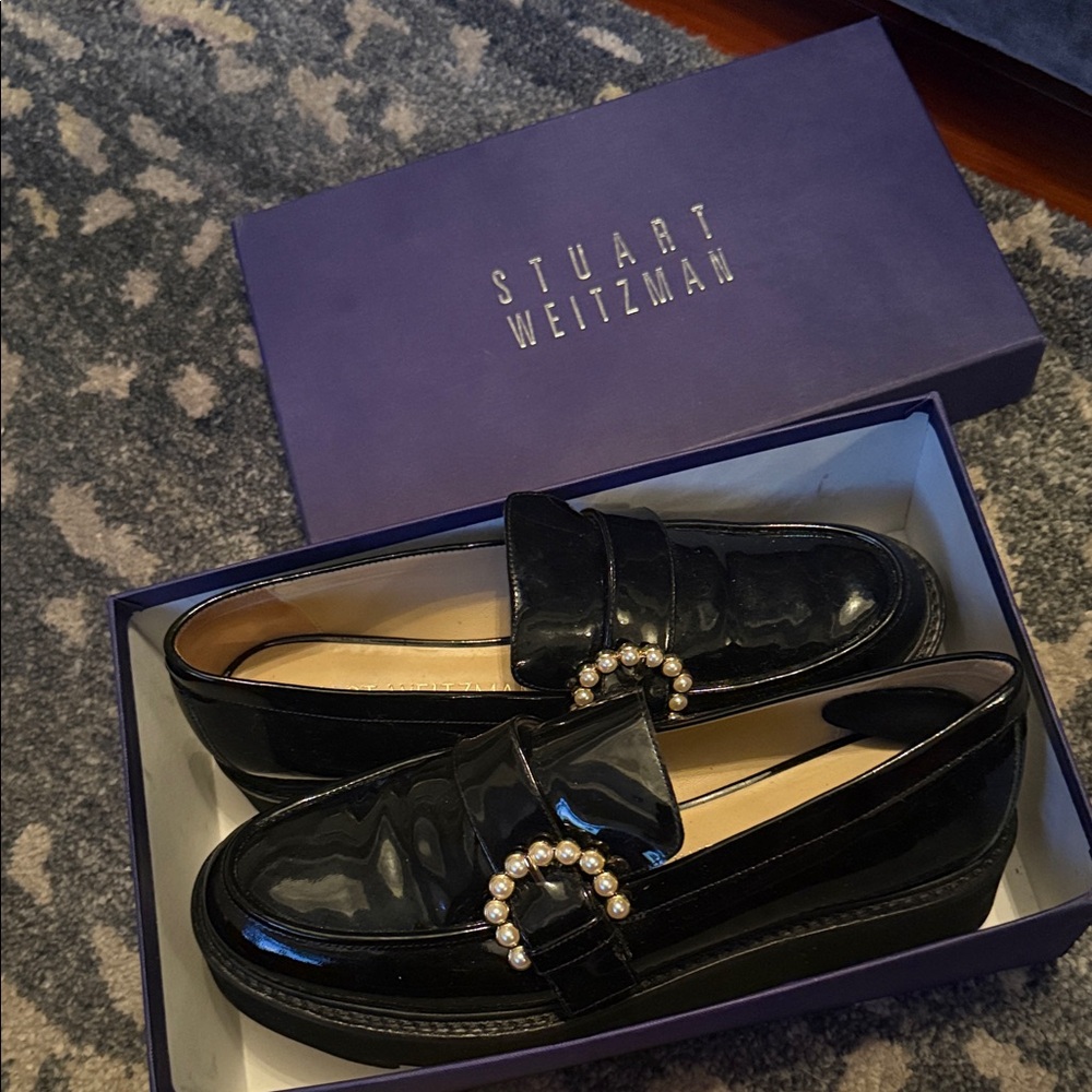 Stuart Weitzman Piper embellished loafers size 8.5